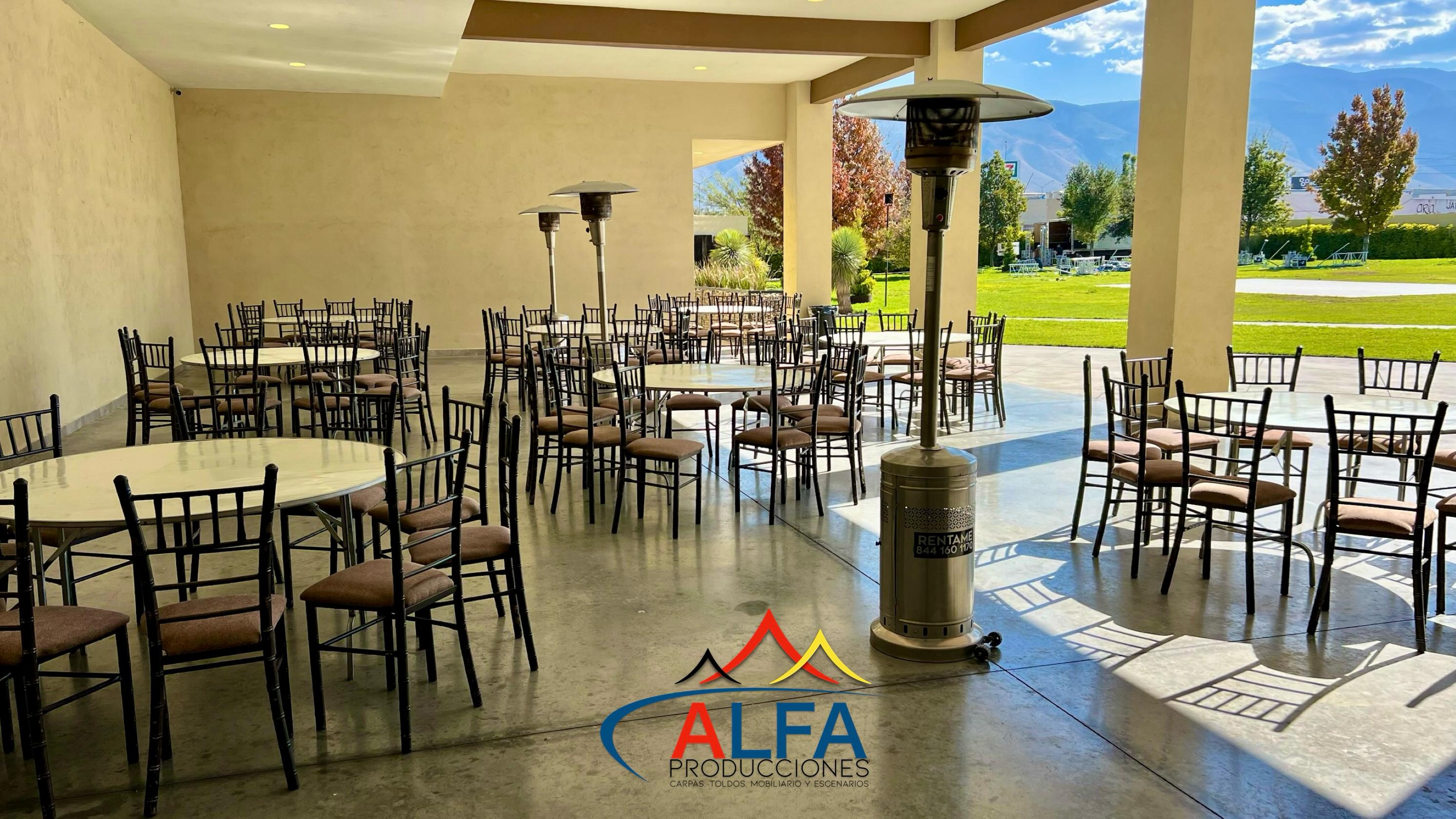 Salón con vista al jardín y climatización